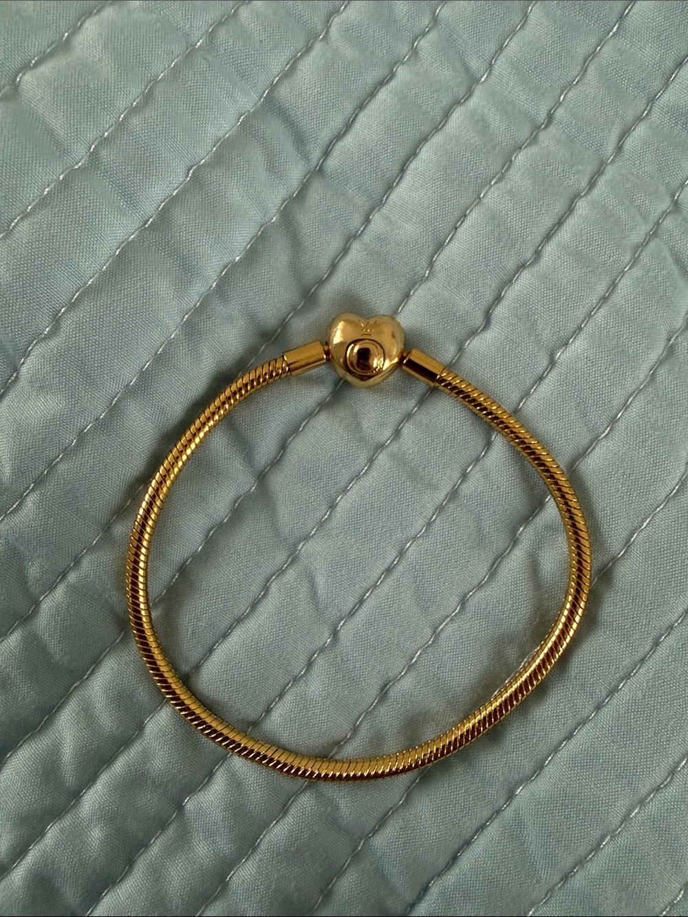 Pandora Gold Heart Clasp Snake Bracelet